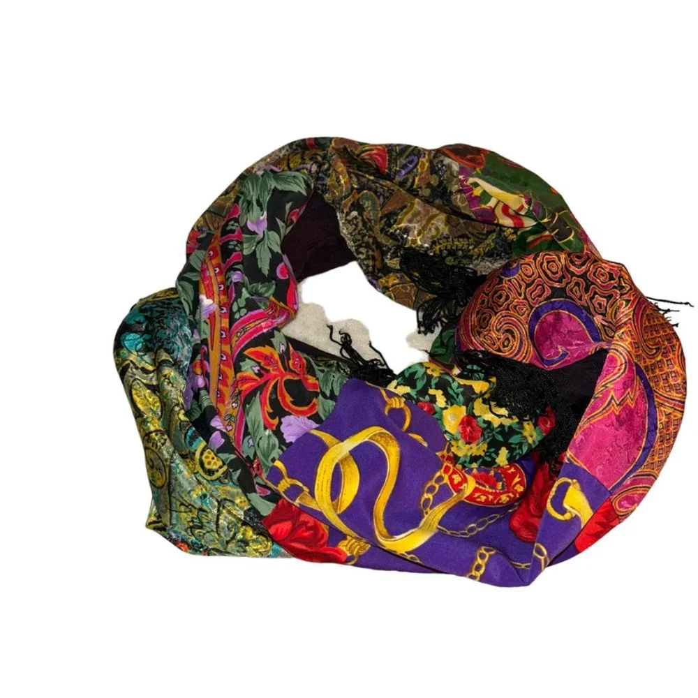 Vintage 80s Vibrant very cool rich Baroque floral print fringe scarf wrap